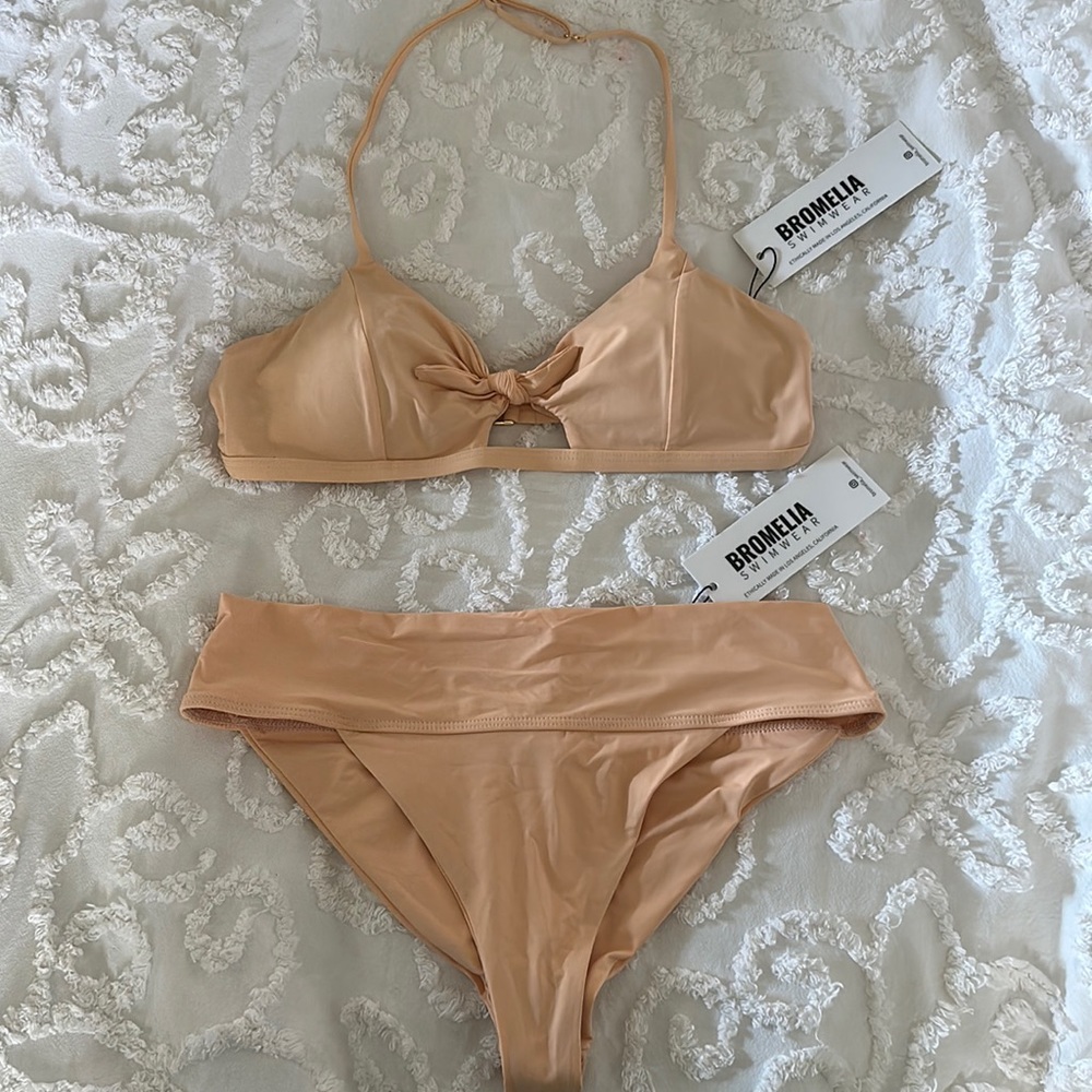 Bromelia Swimwear Large Bikini Set